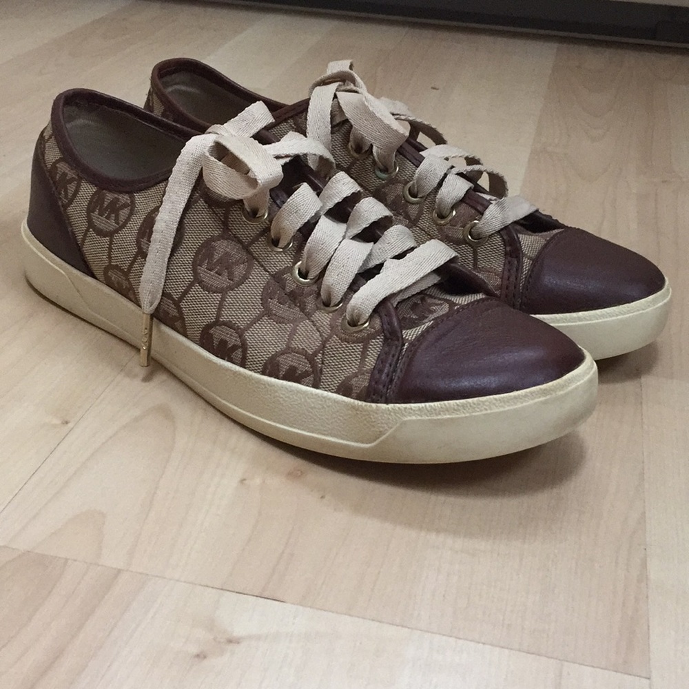 Michael Kors canvas logo city sneaker brown gold 8
